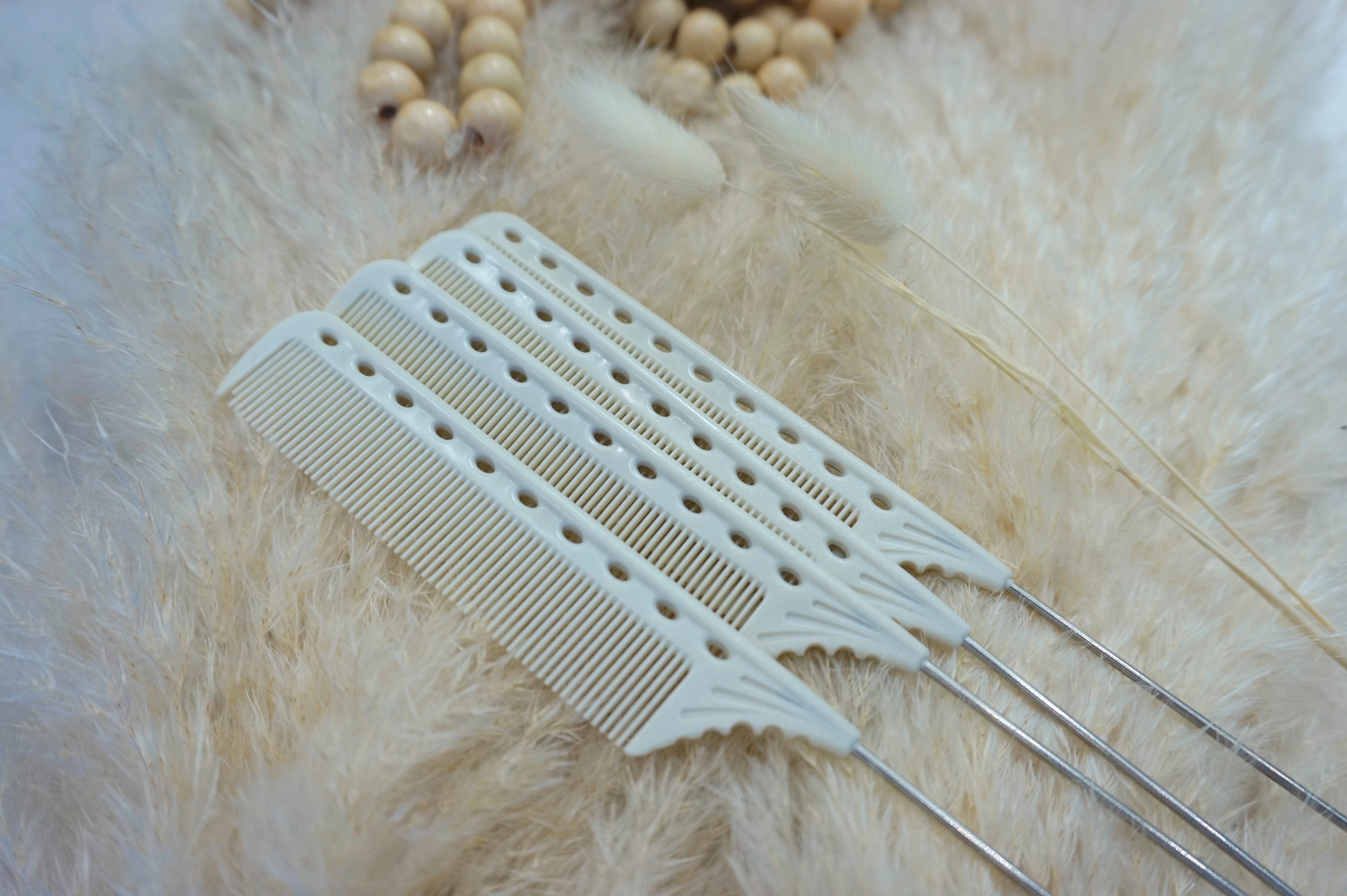 Don't Be A Tease Comb